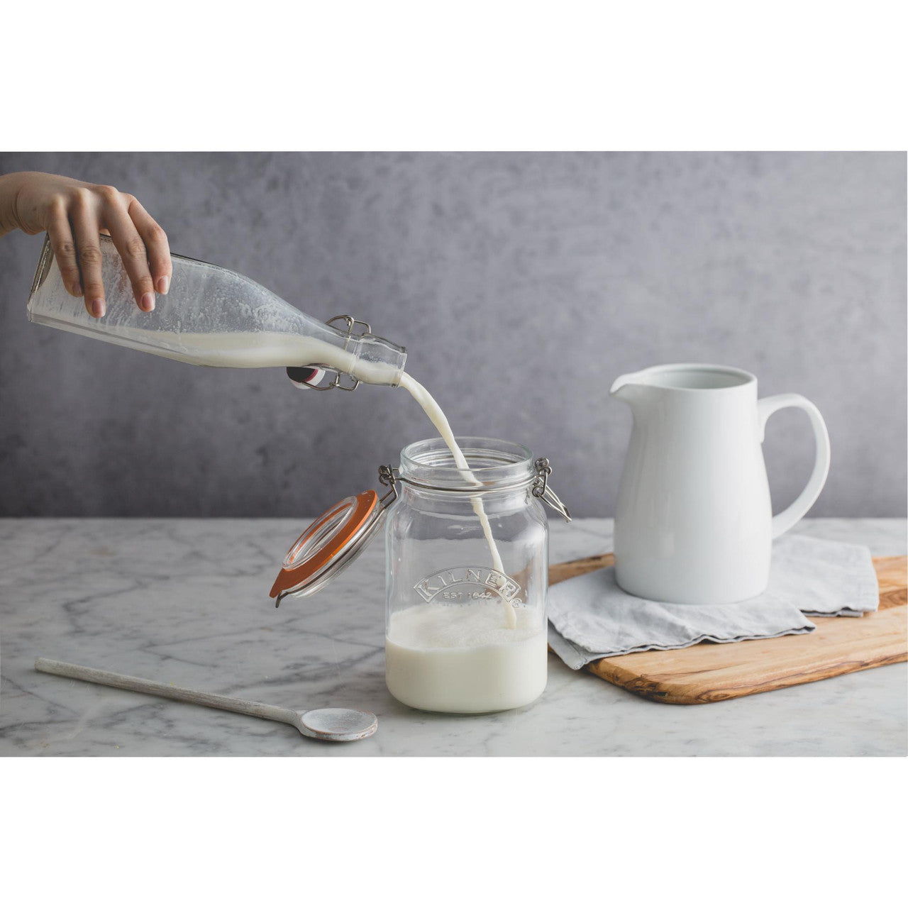 Clip Top Square Jar, 1.5 Litre