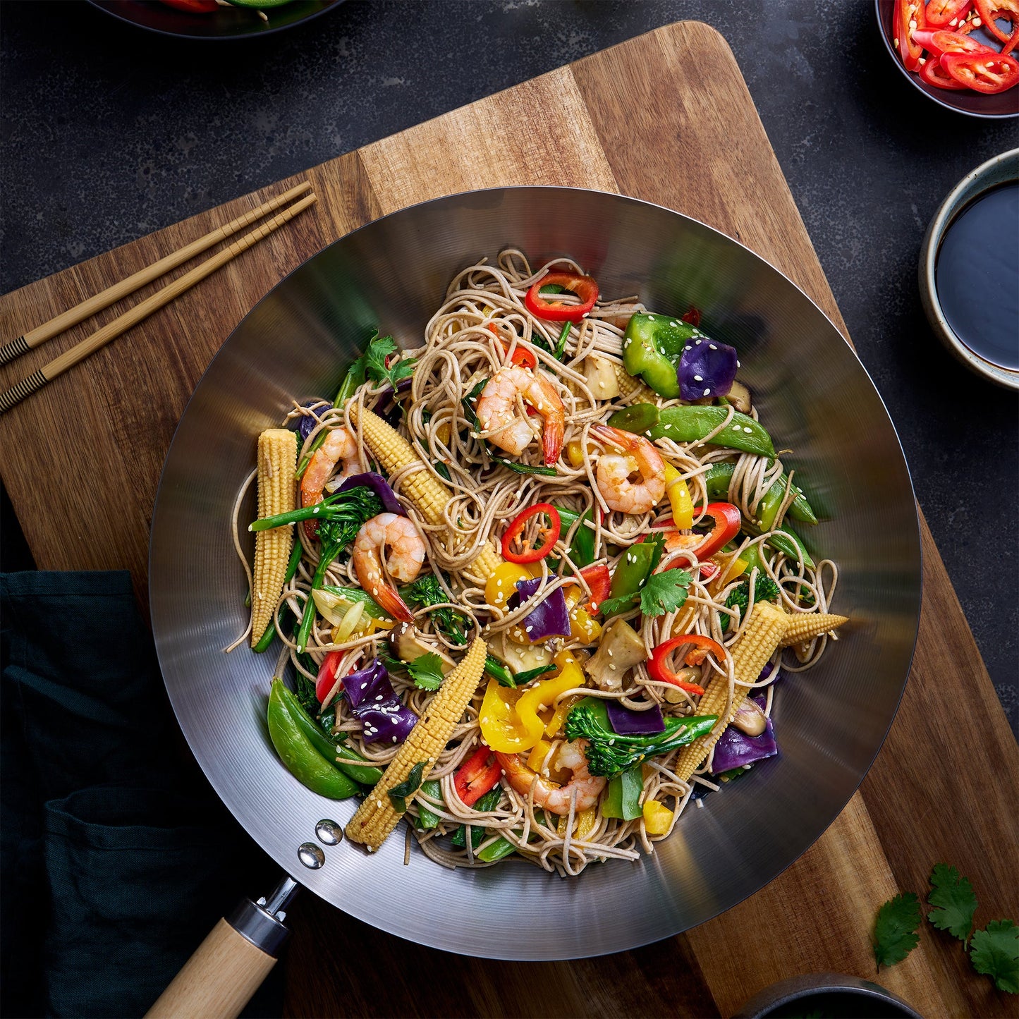 Wok with Wood Handle