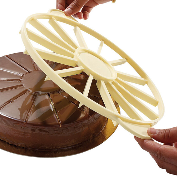 Matfer Bourgeat Cake Divider - 12/18 Portion, 270mm - Kitchenly