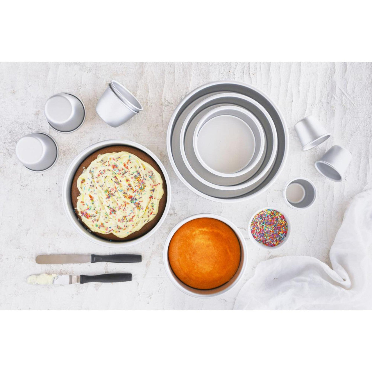Silver Anodised Round Cake Pan, 12.5 x 7.5cm