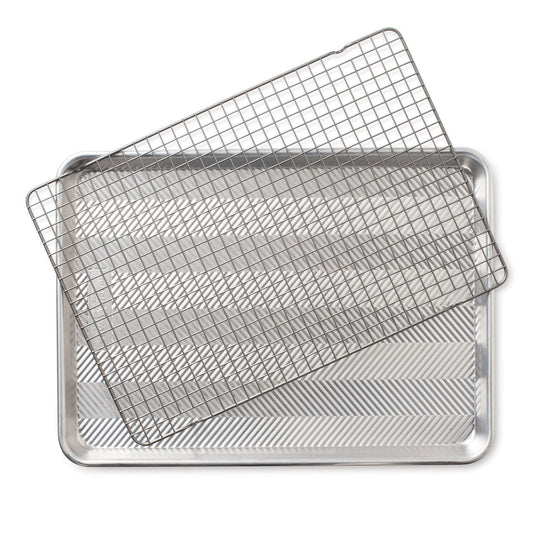Prism Half Sheet W/ Non-stick Grid 45.5 x 32.5 x 3cm