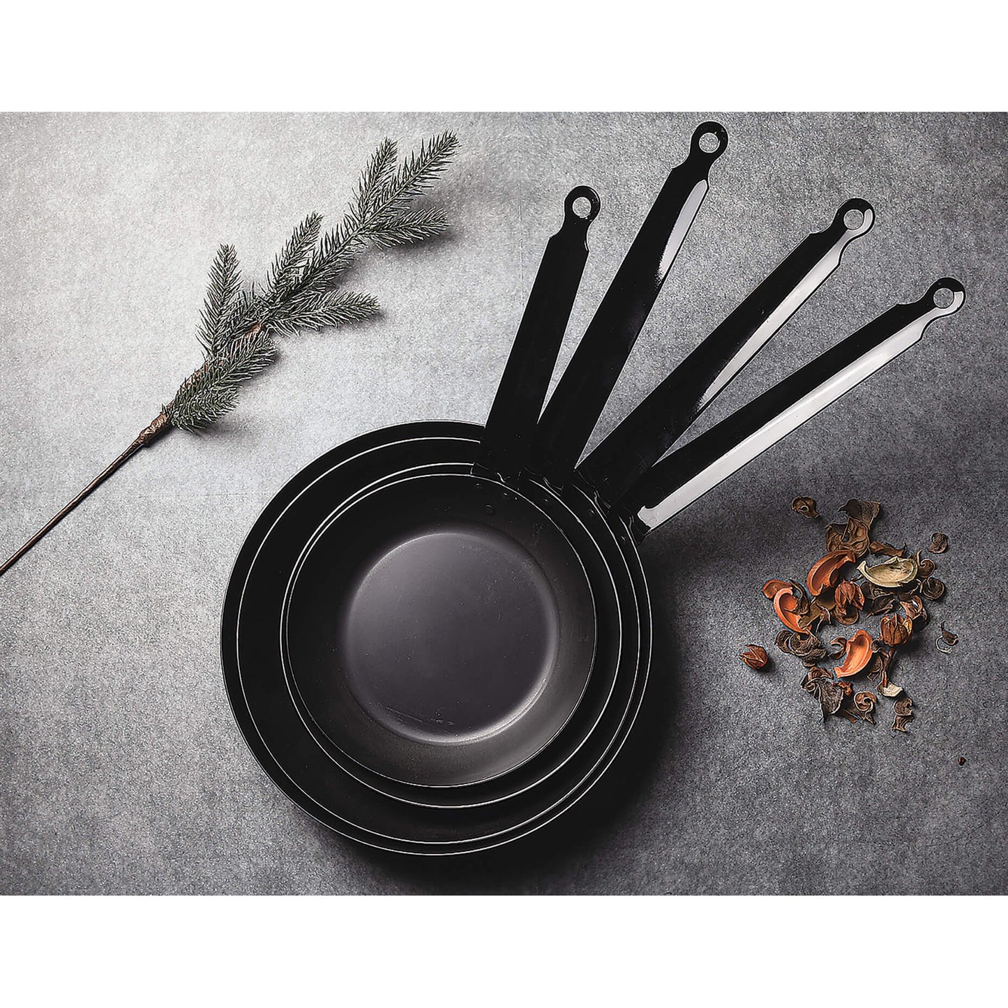 Pearl Life Iron Craftsman Iron Frying Pan - 28cm
