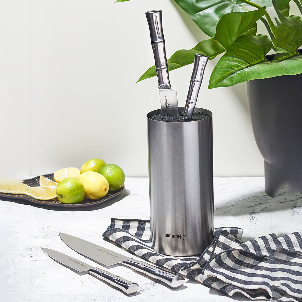 Samura BAMBOO Knife Block Set - Paring Knife, Utility Knife, Slicing Knife, Chef's Knife, Brush Block - Kitchenly