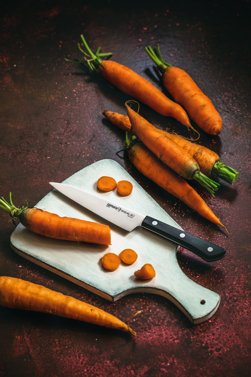 Samura HARAKIRI Knife Set - Paring, Utility, Nakiri, Santoku, Chef's Knife, White Handle - Kitchenly