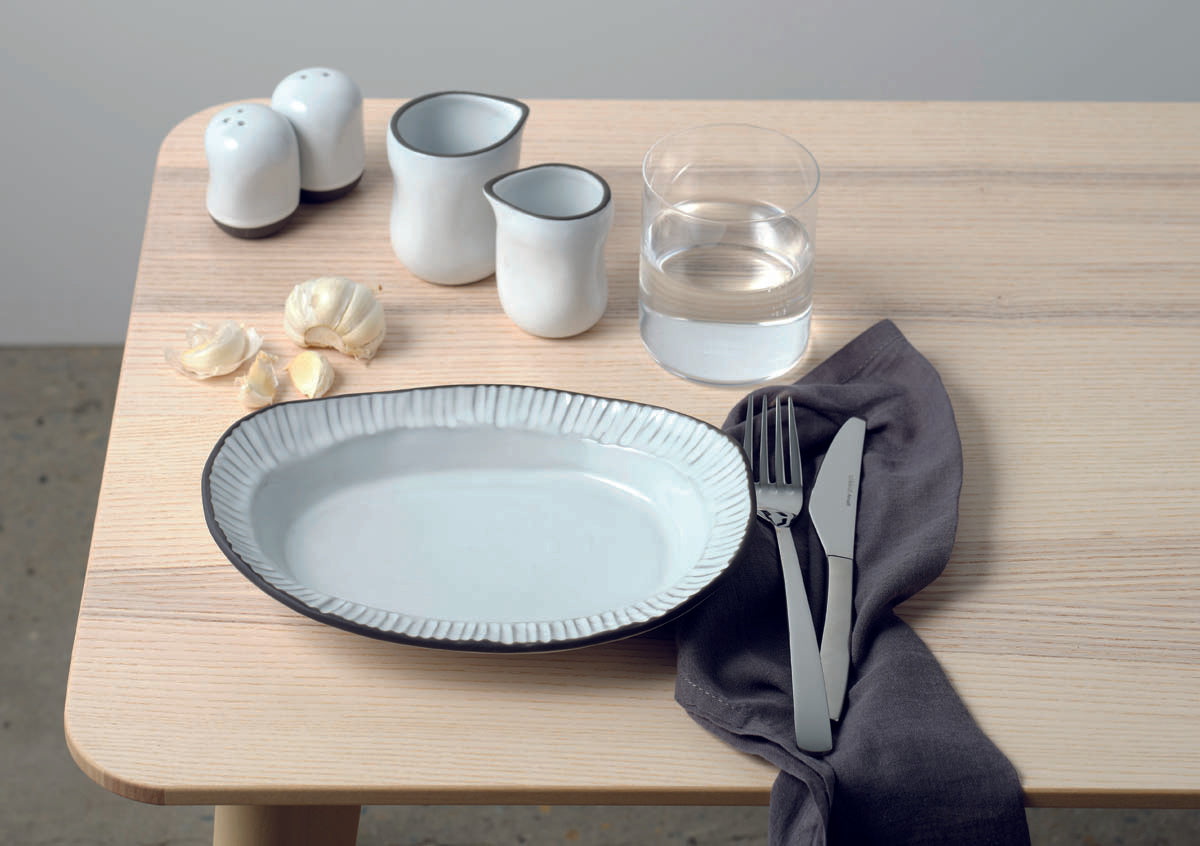 Tablekraft Urban Linea Organic Shape Creamer - 160ml, Box of 6