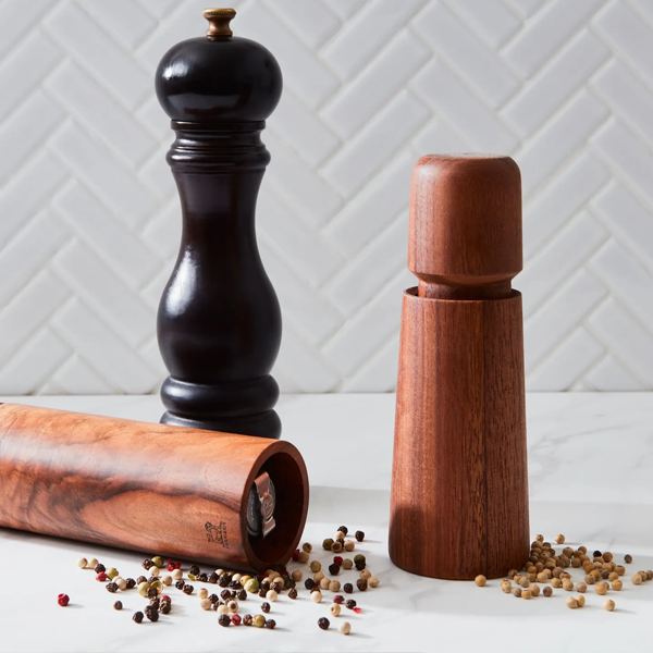 Salt & Pepper Mills/Shakers