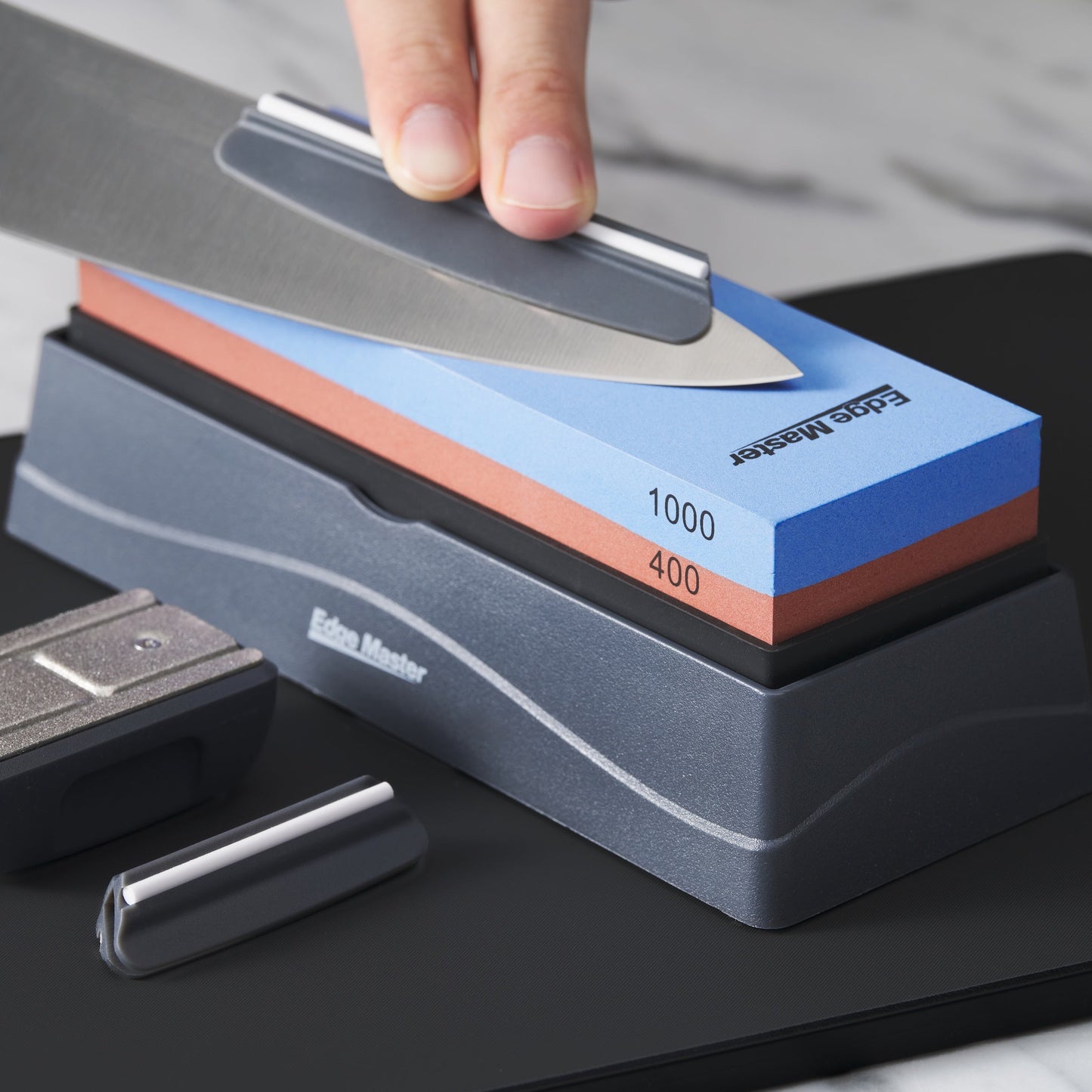 Edgemaster Professional Whetstone Sharpening System 400/1000 Grit