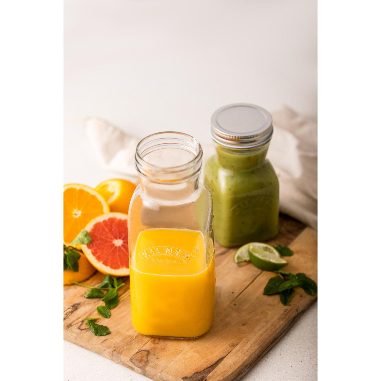 Juice & Sauce Bottle, 1 Litre