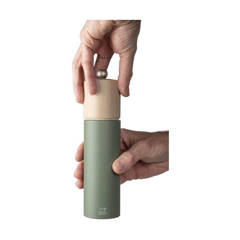 Boreal Pepper Mill, 21cm
