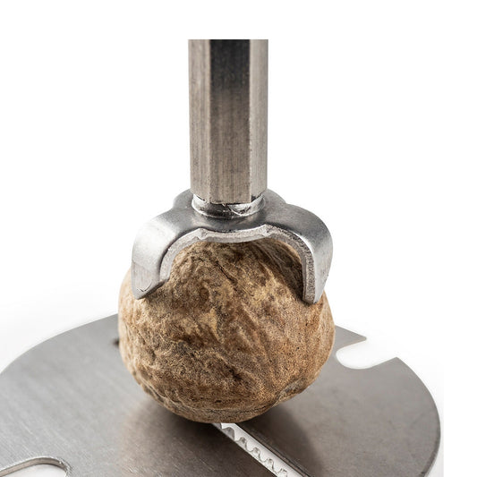 Goa Nutmeg Mill, 15cm