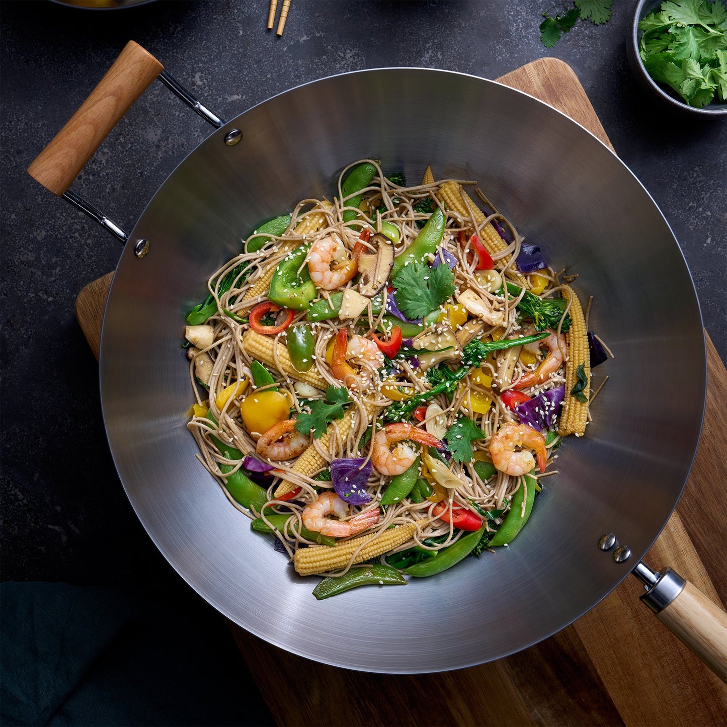 Wok with Wood Long and Helper Handle