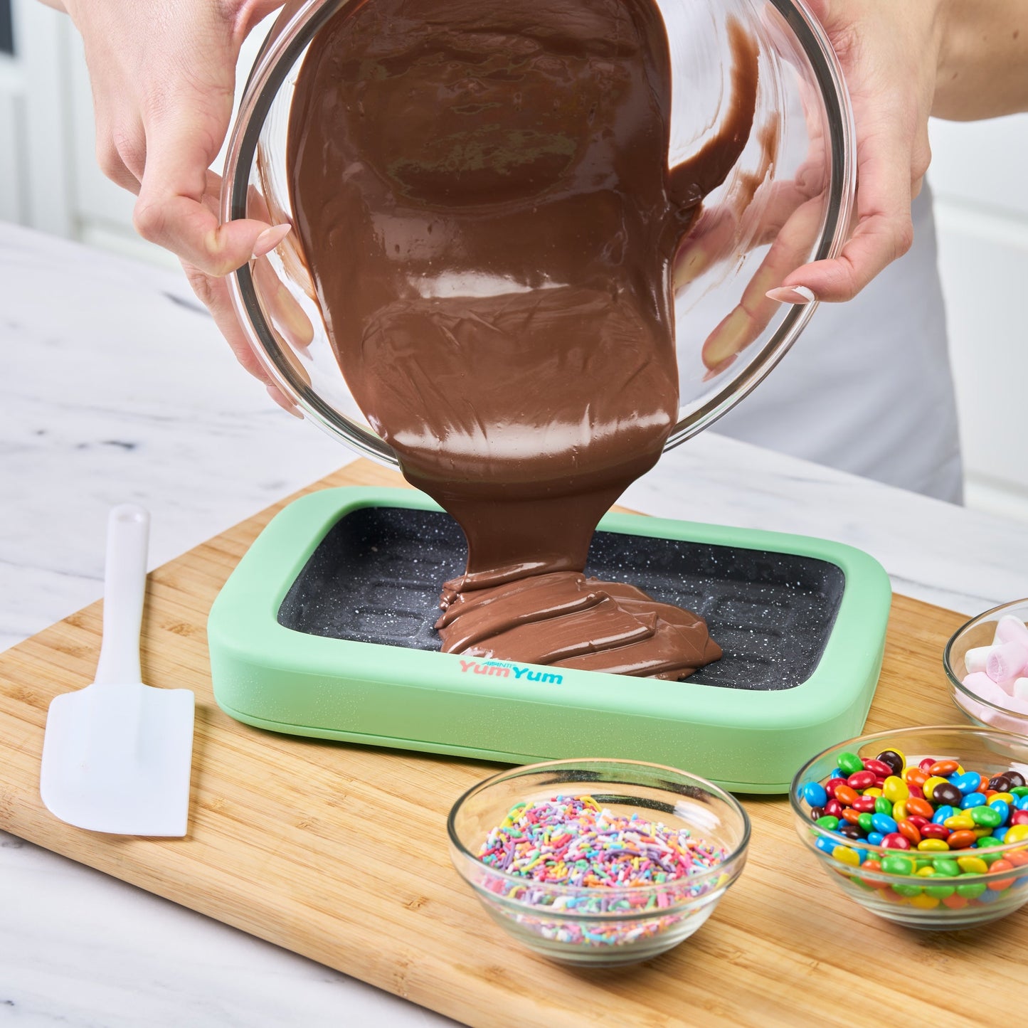 Avanti Bark Chocolate Maker