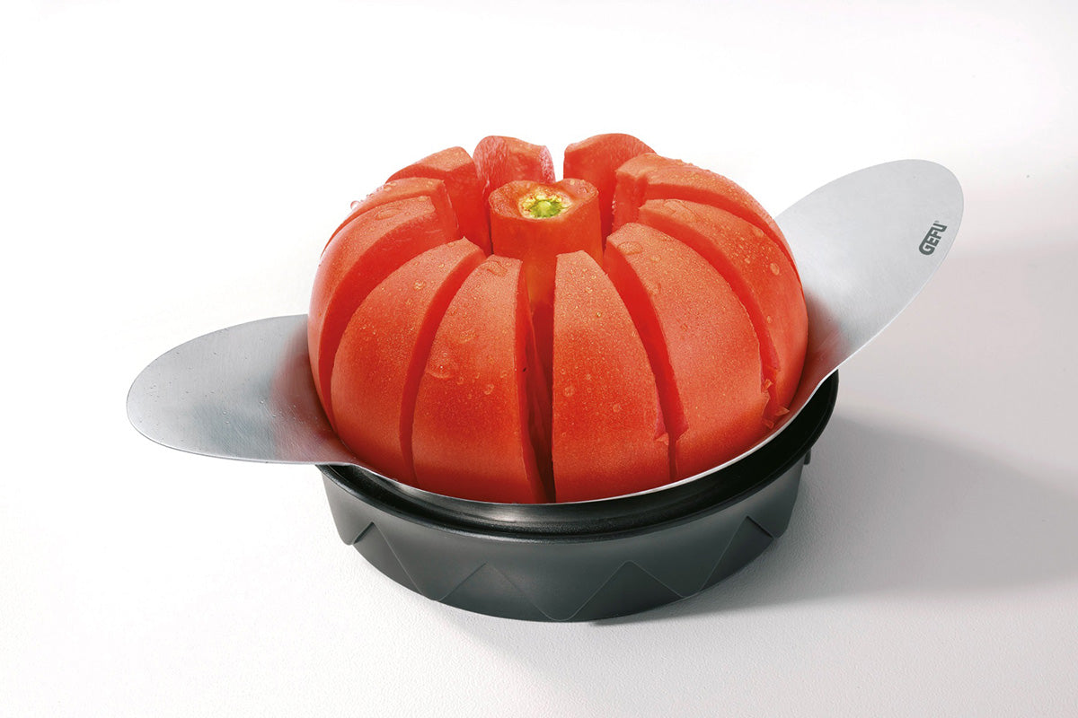 Tomato- and apple slicer POMO