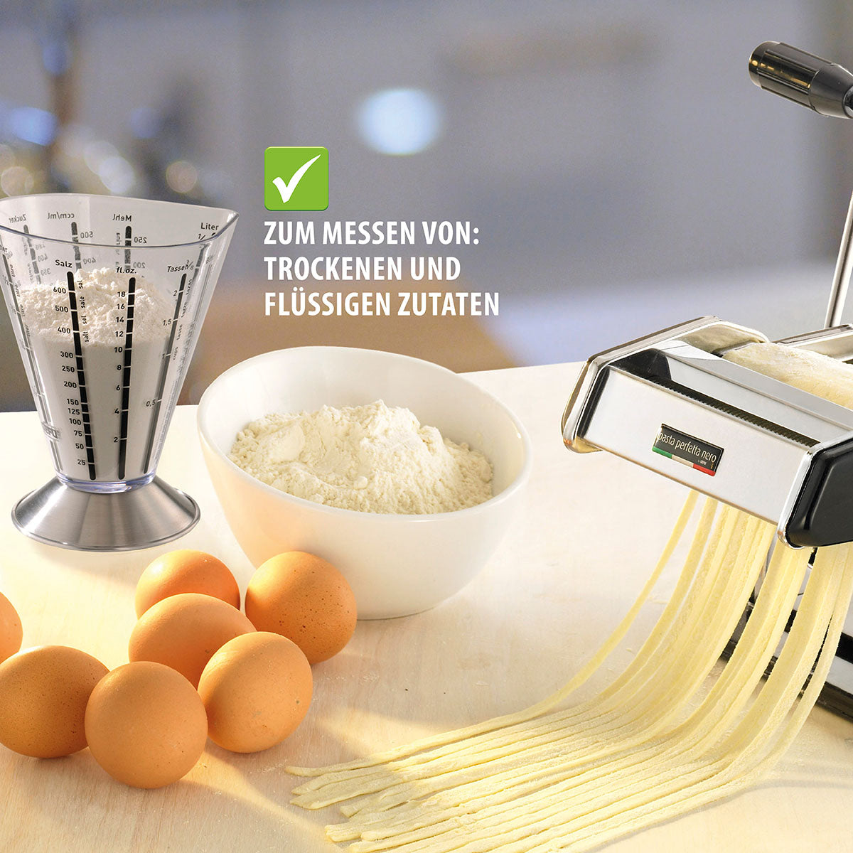 Measuring cup SATURAS, 500 ml