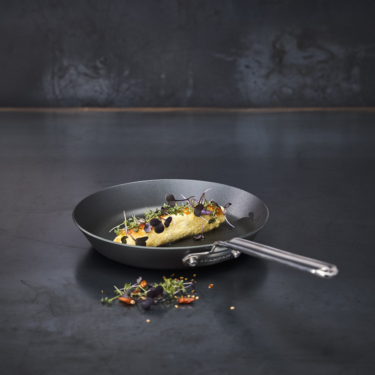 Black Iron Fry Pan - 22cm