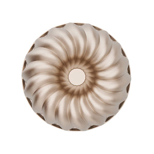 Classic Fluted Ring Cake Pan, 23.7 x 23.7 x 9.8cm - Champagne