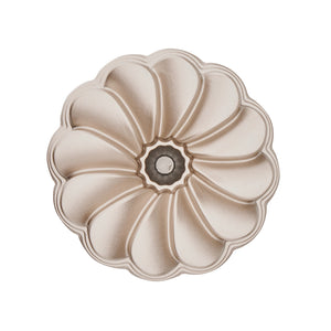 Petal Fluted Ring Cake Pan, 24 x 24 x 10cm - Champagne