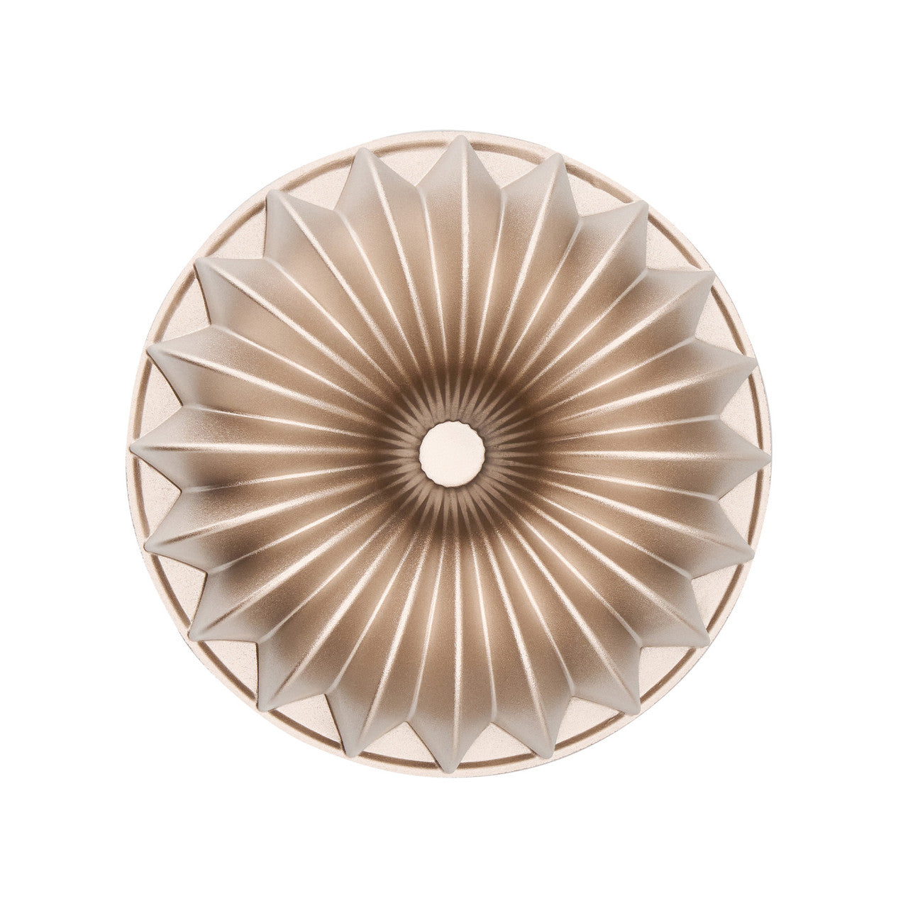 French Wreath Fluted Ring Cake Pan, 24 x 24 x 10cm - Champagne