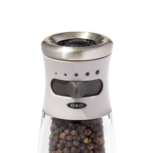 Contoured Mess-Free Grinder - Pepper