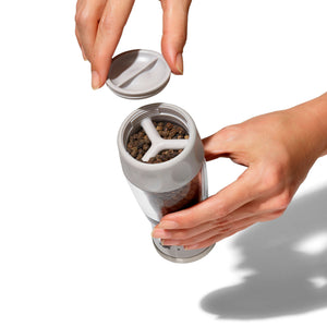 Contoured Mess-Free Grinder - Pepper