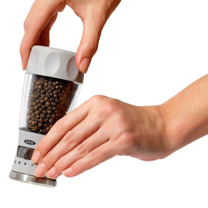 Contoured Mess-Free Grinder - Pepper