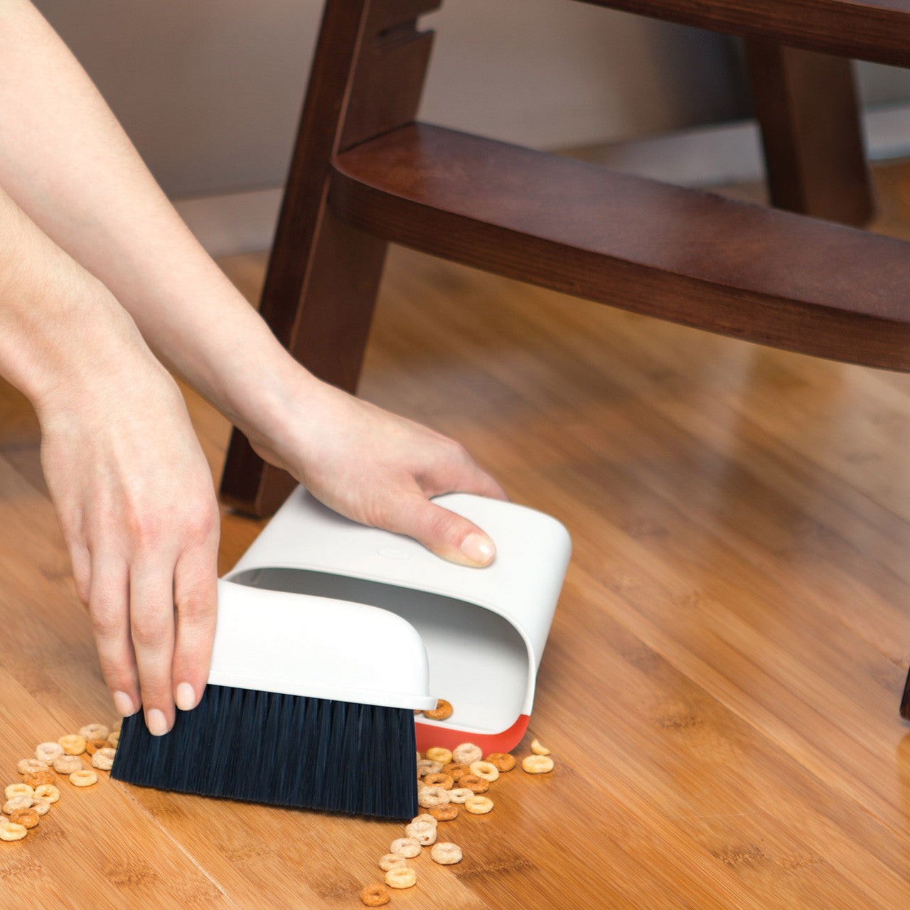 Compact Dustpan and Brush Set