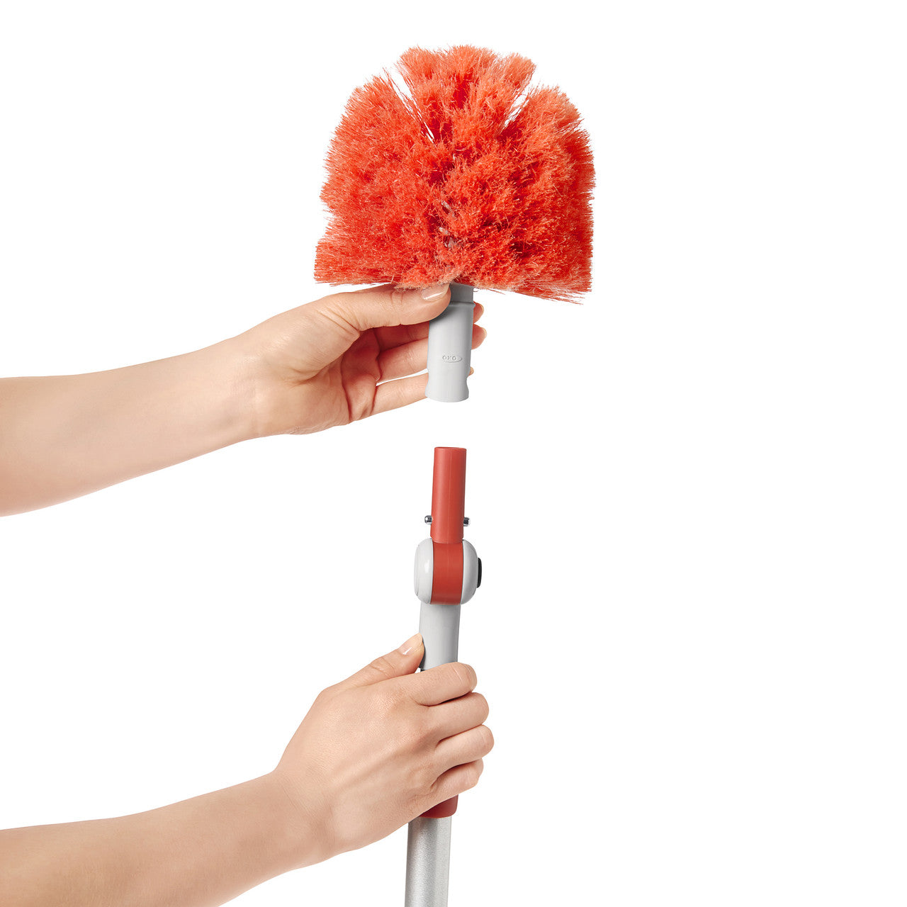 Long Reach Dusting System With Pivoting Heads
