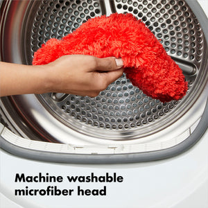Long Reach Dusting System With Pivoting Heads