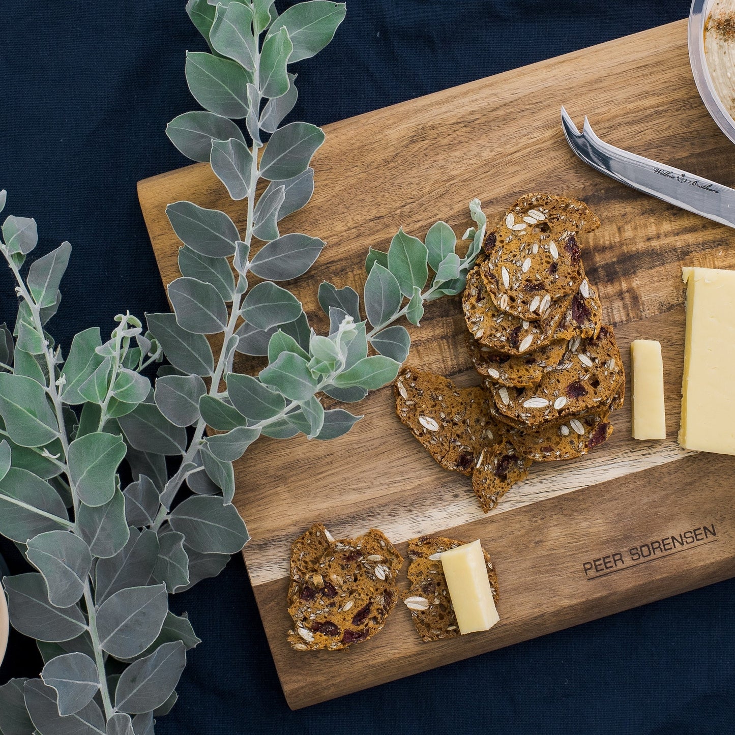 Peer Sorensen Acacia Long Grain Chopping Board 40x30x1.8cm
