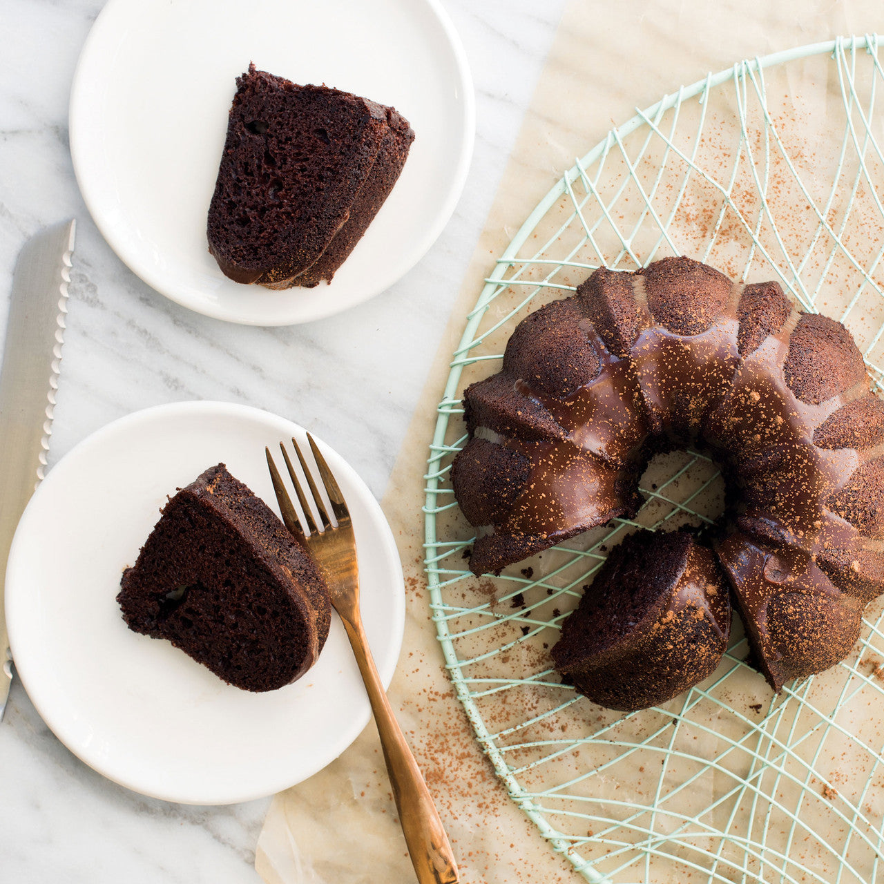 6 Cup Anniversary Bundt® Pan 23.5 x 20.5 x 8.5cm