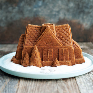 Gingerbread House Bundt Pan 20 x 26 x 13.5cm