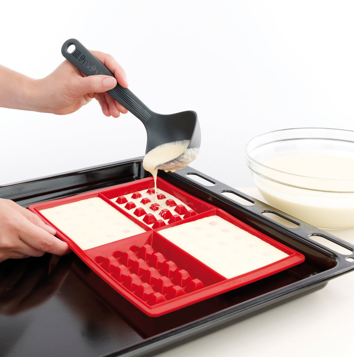 Lekue - Waffle Mould Set Red 2pce