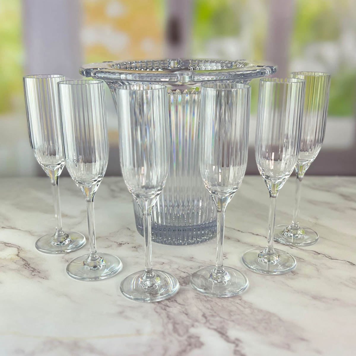 D-Still Bamboo Champagne Bucket & Flutes Set - 3.8L, 6 Flutes, 145ml
