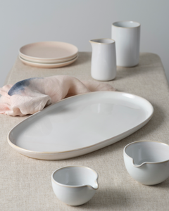 Tablekraft Urban Serve Oval Irregular Plate - 460x265mm, White