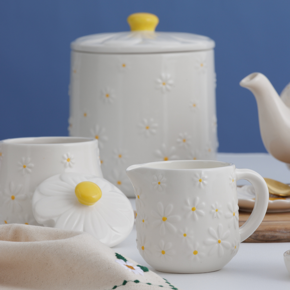 Price & Kensington Daisy Milk Jug 275ml