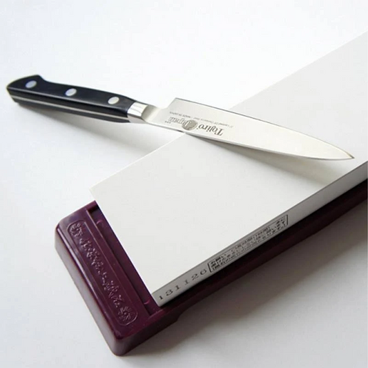 Tojiro Whetstone Professional (Finishing) 8000 Grit - w/Non-Slip Stan, 265x80x40mm - Kitchenly
