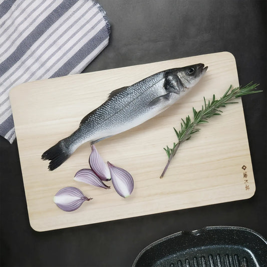 Tojiro Professional Kiri Wood Cutting Board Medium 29.5x45cm